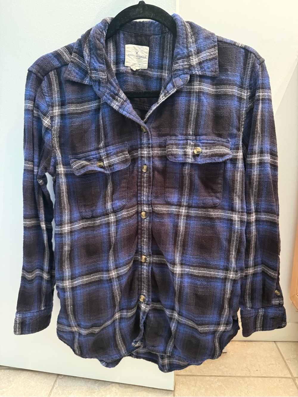 American Eagle Outfitters oversized fit